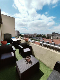 
                                                                                        Location
                                                                                         Beau T3 79m² avec superbe terrasse