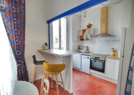 
                                                                                        Location
                                                                                         Beau T3 de 43 m² entièrement meublé et rénové