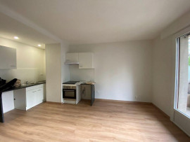 
                                                                                        Location
                                                                                         Beau T3 de 56,41 m² centre ville