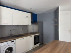 
                                                                                        Location
                                                                                         Beau T3 de 67,8 m² avec balcon