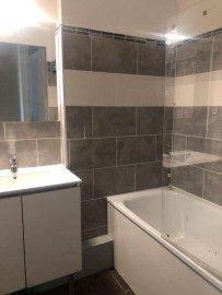 
                                                                                        Location
                                                                                         Beau t3 duplex grenoble
