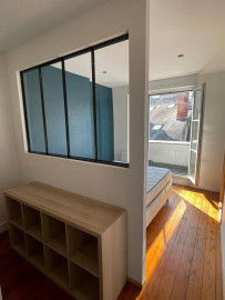 
                                                                                        Location
                                                                                         Beau T3 meublé 45m² refait à neuf avec balcon