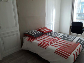 
                                                                                        Location
                                                                                         Beau T3 meublé 58m²