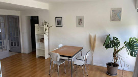 
                                                                                        Location
                                                                                         Beau T3 meublé 63m² traversant et lumineux
