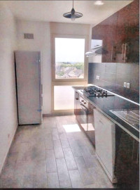 
                                                                                        Location
                                                                                         Beau T3 refait à neuf