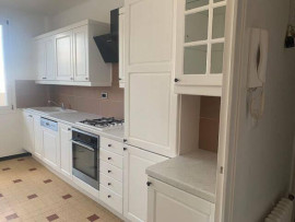 
                                                                                        Location
                                                                                         Beau T3 refait à neuf Lyon 3