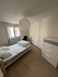 
                                                                                        Location
                                                                                         Beau T3 traversant en colocation, rénové et meublé
