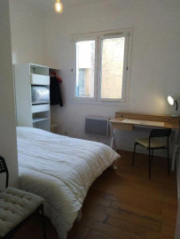
                                                                                        Location
                                                                                         Beau T4 meublé et équipé 60m² Centre ville