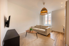 Vente
Beausoleil – Aux portes de Monaco - Magnifique 2 pièces de 38m2 rénové et en dernier étage