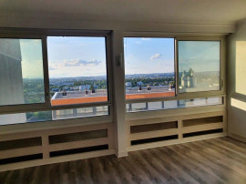 
                                                                                        Location
                                                                                         Bel appart 4P de 81 m² lumineux et confortable