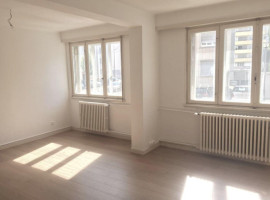 
                                                                                        Location
                                                                                         Bel appartement 99m² à Marne Orangerie 99m²