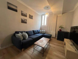 
                                                                                        Location
                                                                                         Bel appartement à louer à Paris