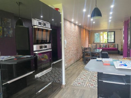 Location
Bel Appartement à louer (loyer tout inclus)