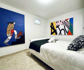 
                                                                                        Location
                                                                                         Bel Appartement dans le 15e Arrondissement.