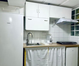 
                                                                                        Location
                                                                                         Bel Appartement dans le 15e Arrondissement.