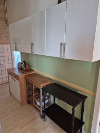 
                                                                                        Location
                                                                                         Bel appartement ensoleillé, idéalement situé.