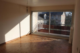 
                                                                                        Location
                                                                                         BEL APPARTEMENT F3 BIEN SITUE LA CHARITE SUR LOIRE