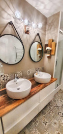 
                                                                                        Location
                                                                                         Bel appartement F3 tout équipé