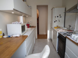 Location
Bel appartement (loyer tout inclus)