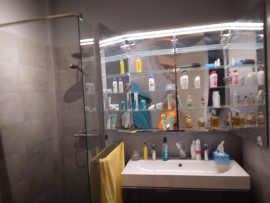Location
Bel appartement (loyer tout inclus)
