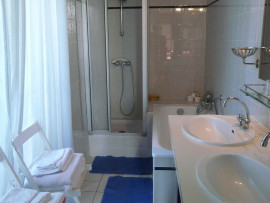 Location
Bel appartement meublé, 122m², 2 chambres (loyer tout inclus)