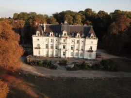 Location
Bel appartement meublé, 122m², 2 chambres (loyer tout inclus)