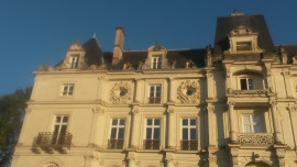 Location
Bel appartement meublé, 122m², 2 chambres (loyer tout inclus)