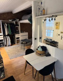 
                                                                                        Location
                                                                                         Bel appartement meublé 25m² refait à neuf