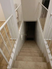 
                                                                                        Location
                                                                                         Bel appartement meublé