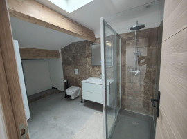 
                                                                                        Location
                                                                                         Bel appartement Rénové 78 m² Bordeaux République