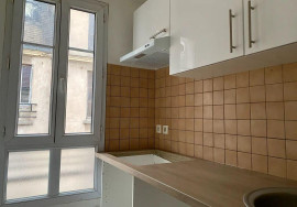 
                                                                                        Location
                                                                                         Bel appartement T2 33m², Plaine St Denis