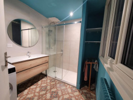 
                                                                                        Location
                                                                                         Bel Appartement T3  centre historique, 2ème étage