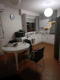 
                                                                                        Location
                                                                                         Bel appartement tranquille proche du métro