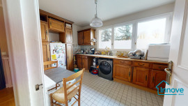 
                                                                                        Vente
                                                                                         Bel espace de vie dans résidence recherchée sur Ville D'Avray