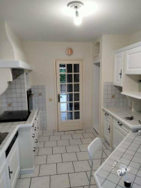 
                                                                                        Colocation
                                                                                         Belle chambre  14m²  dans belle coloc 67m² Lyon 8E