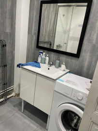 
                                                                                        Colocation
                                                                                         Belle chambre 15m² dans coloc meublée et rénovée