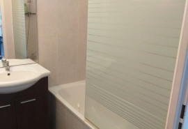 
                                                                                        Colocation
                                                                                         Belle chambre dans coloc 85m² bassin a flot