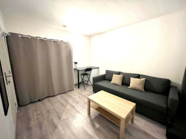 
                                                                                        Colocation
                                                                                         Belle chambre dans coloc 85m² entièrement rénovée