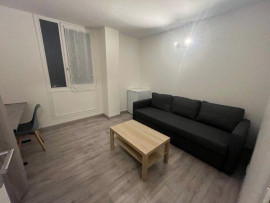 
                                                                                        Colocation
                                                                                         Belle chambre dans coloc 85m² entièrement rénovée