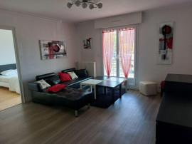 
                                                                                        Colocation
                                                                                         Belle chambre dans T3 63m² agréablement aménagé