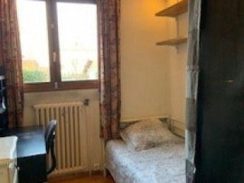 
                                                                                        Colocation
                                                                                         Belle chambre dans une maison avec jardin
