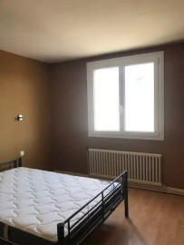 
                                                                                        Colocation
                                                                                         Belle chambre en coloc 62m²