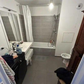 
                                                                                        Colocation
                                                                                         Belle chambre en coloc 85m² avec terrasses