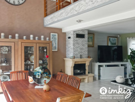 
                                                                                        Vente
                                                                                         Belle demeure de 6 pièces