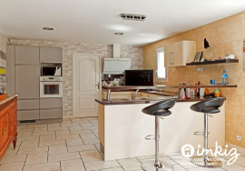 
                                                                                        Vente
                                                                                         Belle demeure de 6 pièces