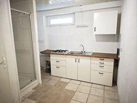 
                                                                                        Location
                                                                                         Belle maison au milieu des jardins