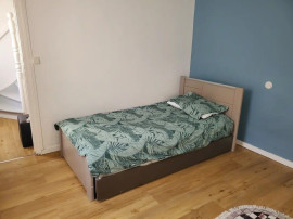 
                                                                                        Location
                                                                                         Belle maison avec balcon meublée 70m²