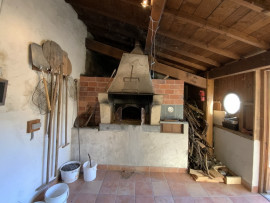 Vente
Belle maison avec gîte sur 4 hectares de terrain