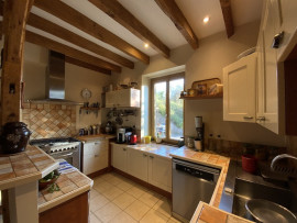 Vente
Belle maison avec gîte sur 4 hectares de terrain