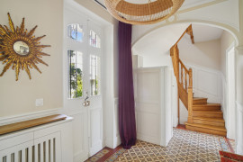 
                                                                                        Location
                                                                                         Belle maison bourgeoise au coeur du Vésinet